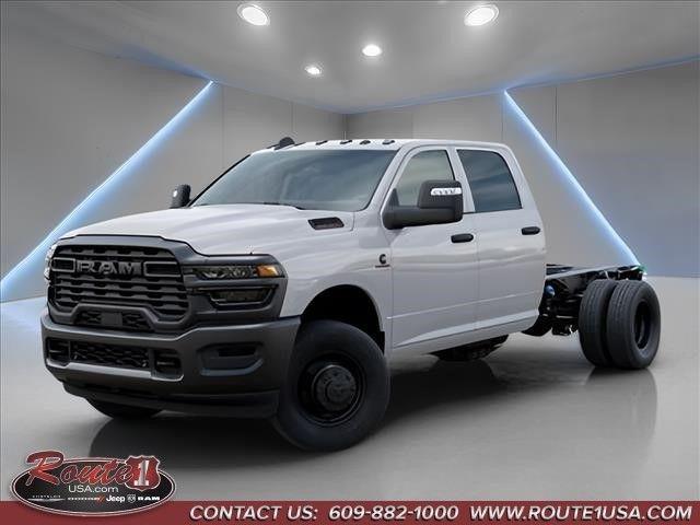 2026 RAM 3500 Chassis RAM 3500 TRADESMAN CREW CAB CHASSIS 4X4 60 CA