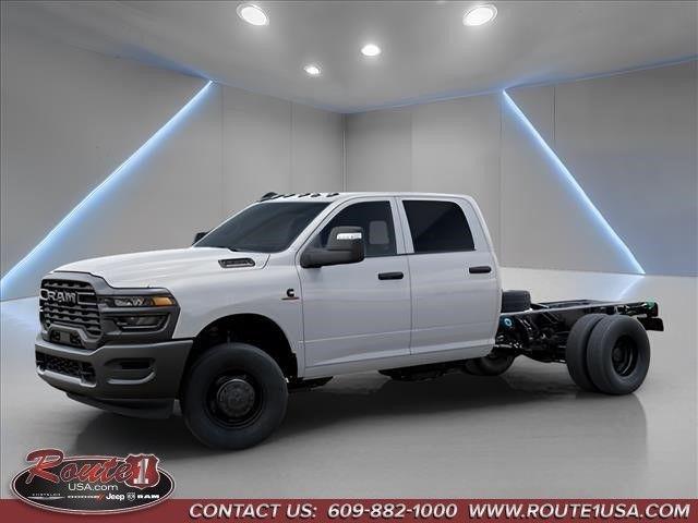 2026 RAM 3500 Chassis RAM 3500 TRADESMAN CREW CAB CHASSIS 4X4 60 CA