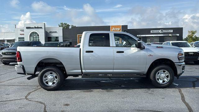 2026 Ram 2500 Tradesman Crew Cab 4x4 64 Box