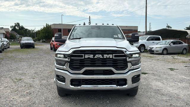 2026 Ram 3500 Tradesman Crew Cab 4x4 8 Box