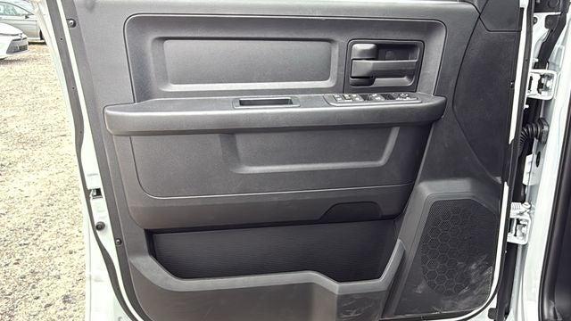 2026 Ram 3500 Tradesman Crew Cab 4x4 8 Box