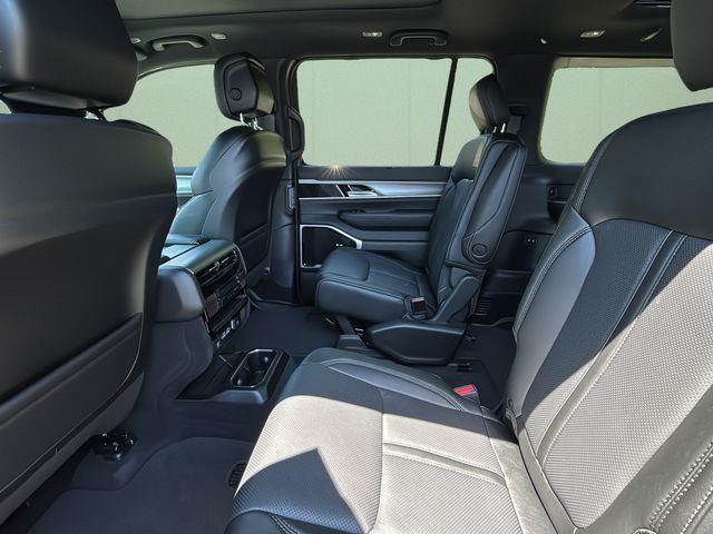 2026 Jeep Grand Wagoneer Limited Reserve 4x4