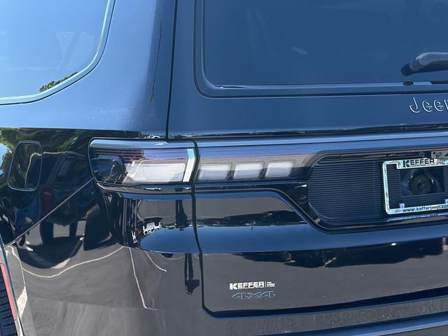 2026 Jeep Grand Wagoneer Limited Reserve 4x4