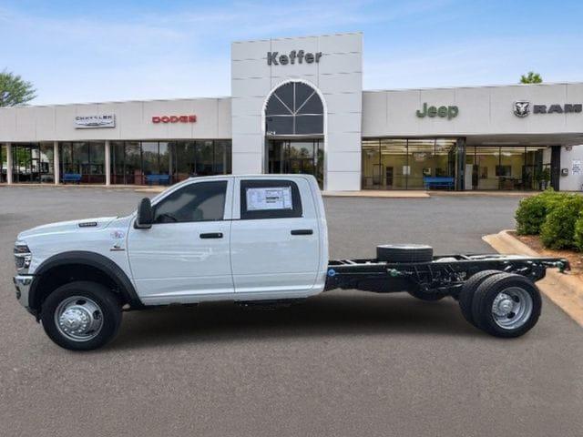 2026 RAM Ram 5500 Chassis Cab RAM 5500 TRADESMAN CHASSIS CREW CAB 4X4 84 CA