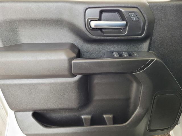 2023 GMC Sierra 2500HD 2WD Crew Cab Standard Bed Pro