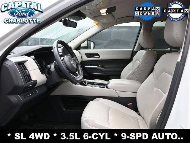 2023 Nissan Pathfinder SL 4WD