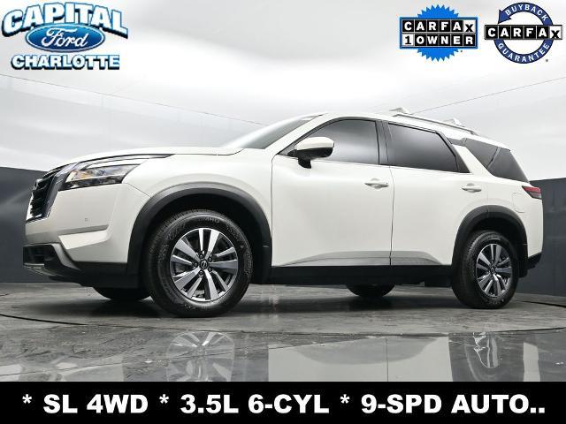 2023 Nissan Pathfinder SL 4WD
