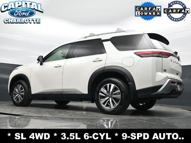 2023 Nissan Pathfinder SL 4WD
