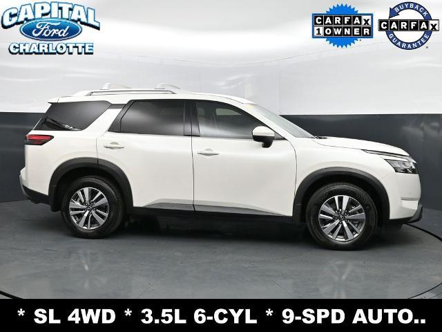 2023 Nissan Pathfinder SL 4WD