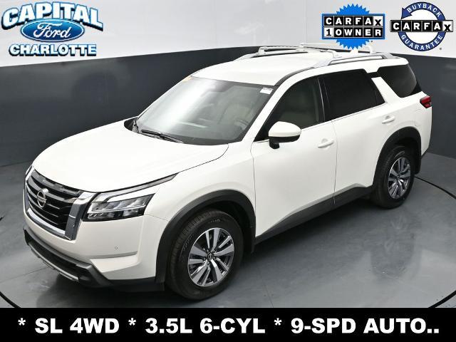 2023 Nissan Pathfinder SL 4WD