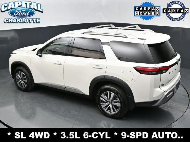 2023 Nissan Pathfinder SL 4WD