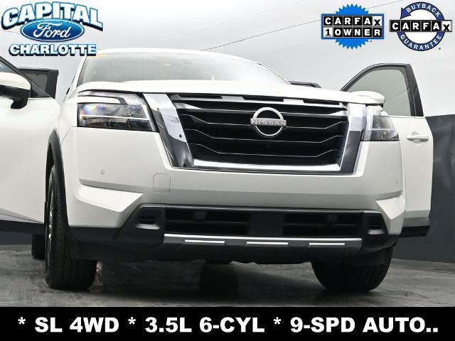 2023 Nissan Pathfinder SL 4WD