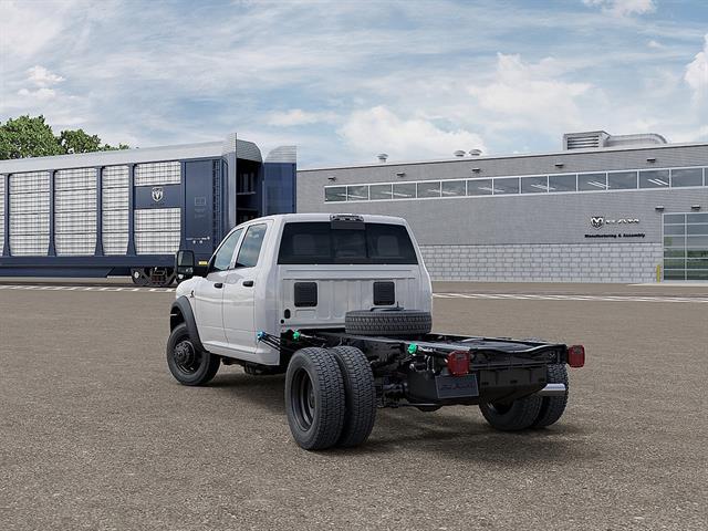 2026 RAM 4500 Chassis RAM 4500 TRADESMAN CHASSIS CREW CAB 4X4 60 CA