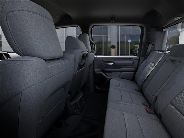 2026 Ram 1500 Warlock Crew Cab 4x4 5'7" Box