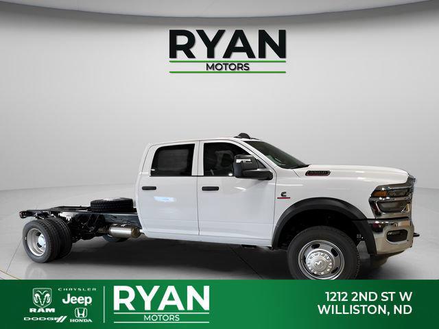 2026 RAM 5500 Chassis RAM 5500 TRADESMAN CHASSIS CREW CAB 4X4 84 CA