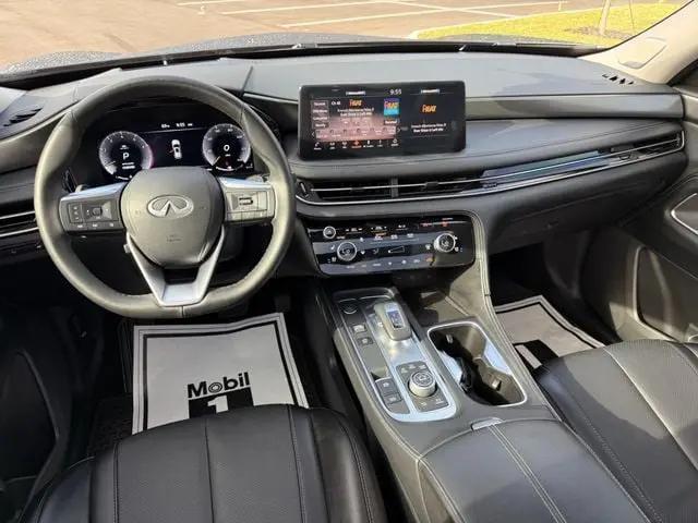 2025 INFINITI QX60 LUXE