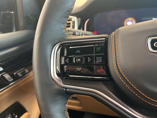 2026 Jeep Grand Wagoneer Summit Reserve 4x4