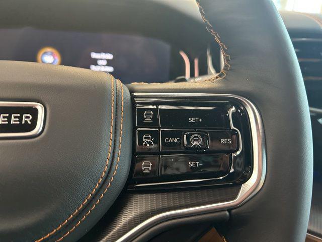 2026 Jeep Grand Wagoneer Summit Reserve 4x4