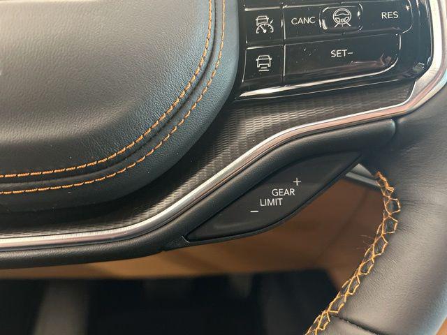 2026 Jeep Grand Wagoneer Summit Reserve 4x4