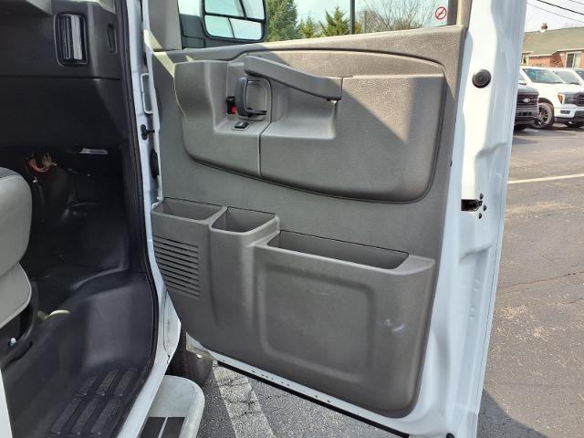 2024 GMC Savana Cargo RWD 2500 Regular Wheelbase Work Van