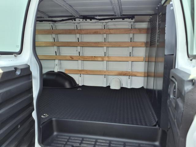 2024 GMC Savana Cargo RWD 2500 Regular Wheelbase Work Van