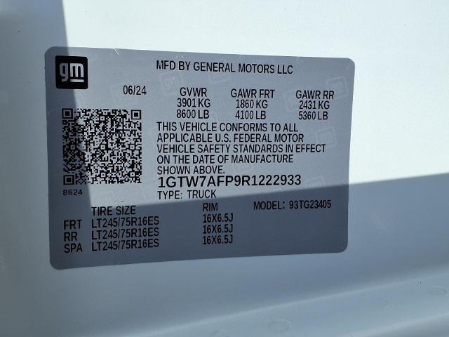 2024 GMC Savana Cargo RWD 2500 Regular Wheelbase Work Van