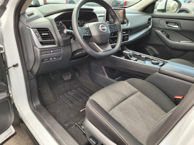2025 Nissan Rogue SV Intelligent AWD