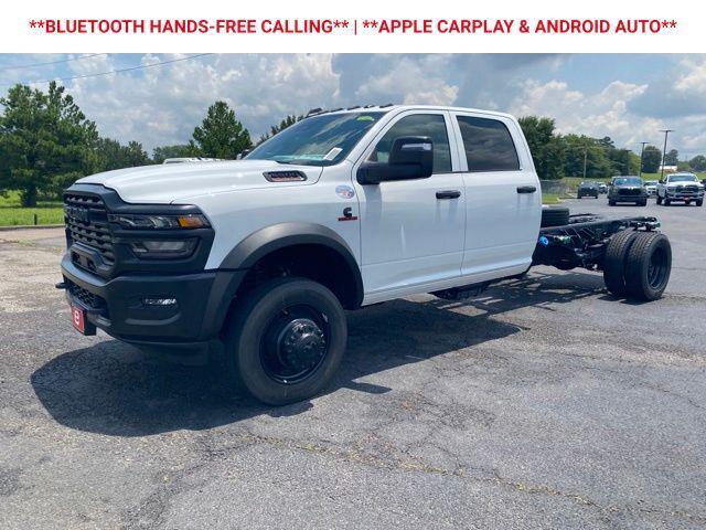 2026 RAM 5500 Chassis RAM 5500 TRADESMAN CHASSIS CREW CAB 4X4 84 CA