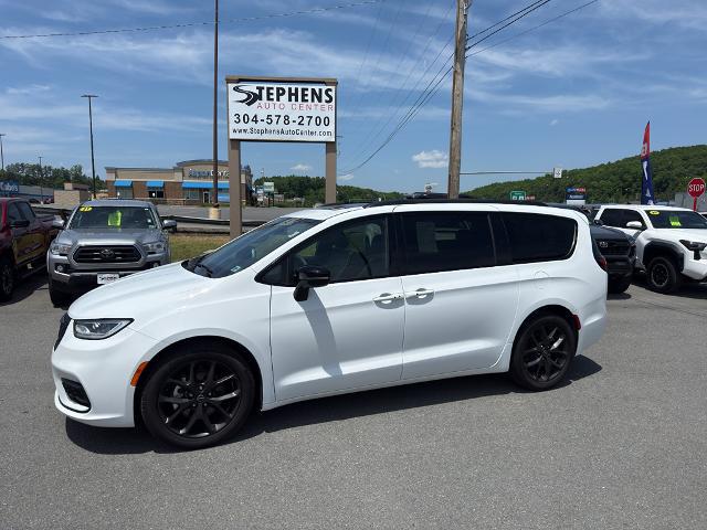 2025 Chrysler Pacifica Limited for sale in Danville, WV