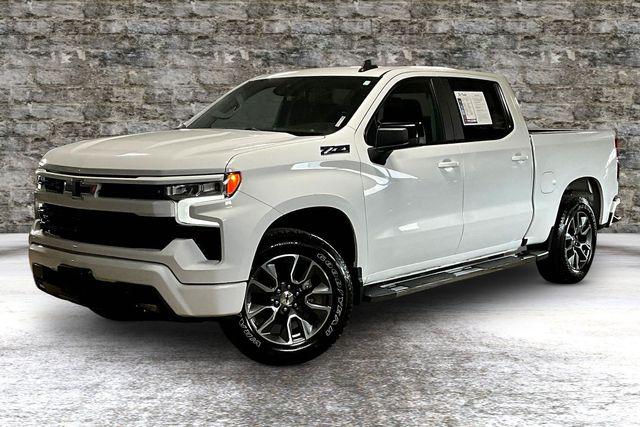 2023 Chevrolet Silverado 1500 4WD Crew Cab Short Bed RST