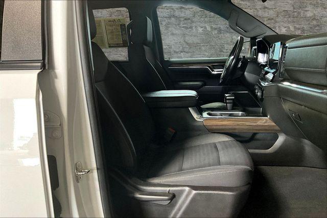 2023 Chevrolet Silverado 1500 4WD Crew Cab Short Bed RST