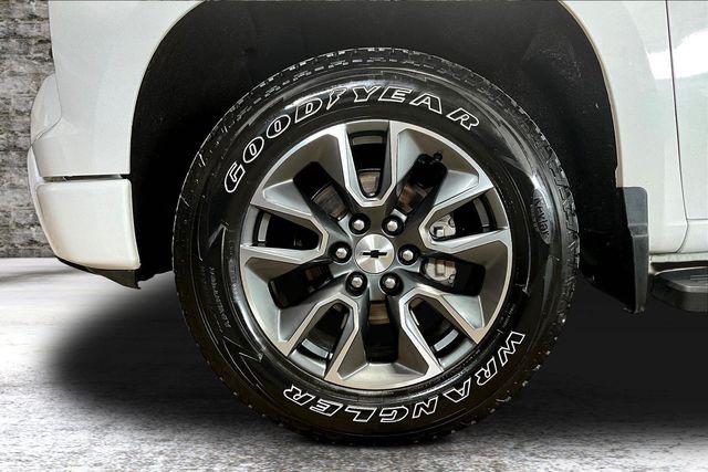2023 Chevrolet Silverado 1500 4WD Crew Cab Short Bed RST