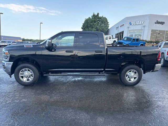 2026 Ram 2500 Tradesman Crew Cab 4x4 6'4" Box