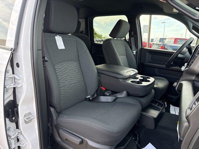 2026 Ram 2500 Tradesman Crew Cab 4x4 6'4" Box