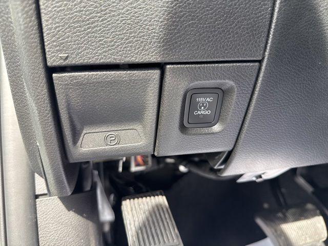 2026 Ram 2500 Tradesman Crew Cab 4x4 6'4" Box
