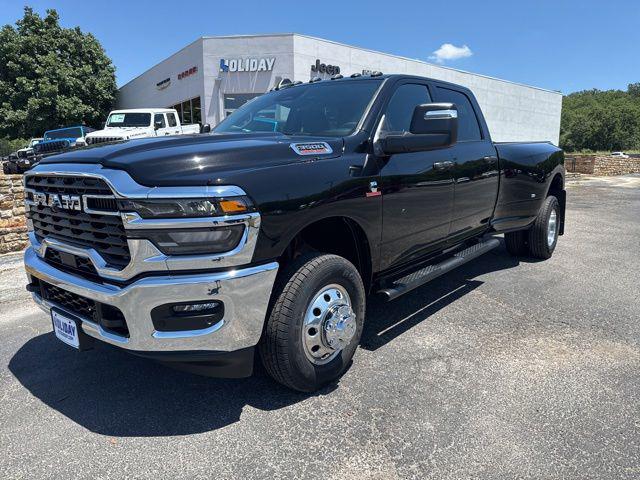 2026 Ram 3500 Tradesman Crew Cab 4x4 8' Box for sale in Graham, TX