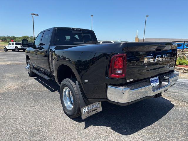 2026 Ram 3500 Tradesman Crew Cab 4x4 8' Box