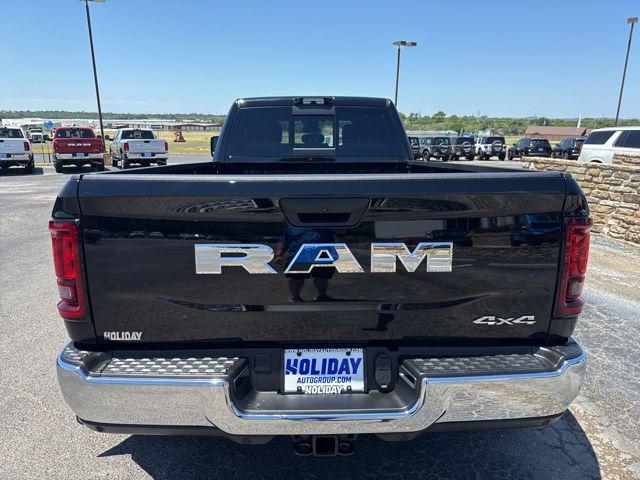 2026 Ram 3500 Tradesman Crew Cab 4x4 8' Box