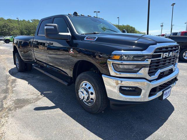 2026 Ram 3500 Tradesman Crew Cab 4x4 8' Box