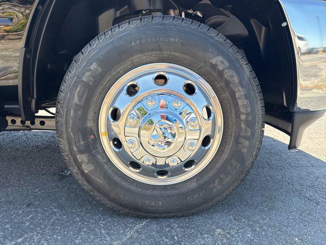 2026 Ram 3500 Tradesman Crew Cab 4x4 8' Box