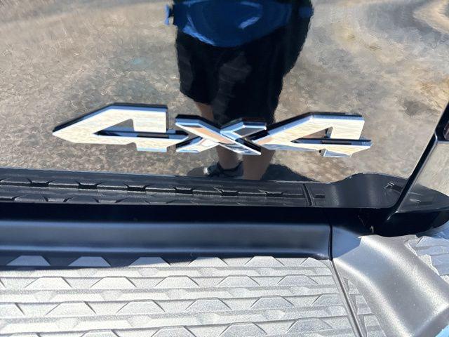 2026 Ram 3500 Tradesman Crew Cab 4x4 8' Box