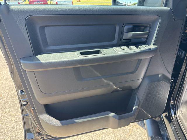 2026 Ram 3500 Tradesman Crew Cab 4x4 8' Box