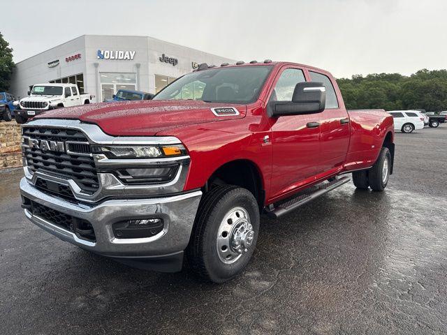 2026 Ram 3500 Tradesman Crew Cab 4x4 8' Box for sale in Graham, TX