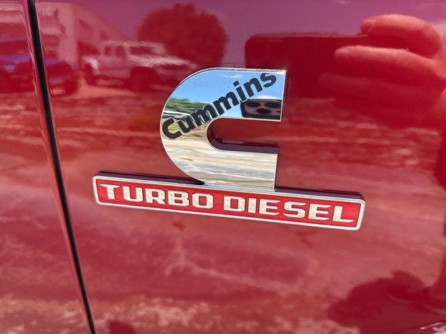2026 Ram 3500 Tradesman Crew Cab 4x4 8' Box