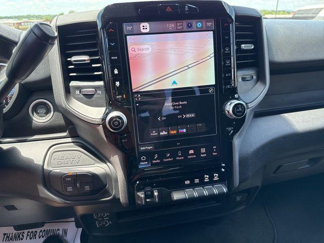 2026 Ram 3500 Tradesman Crew Cab 4x4 8' Box