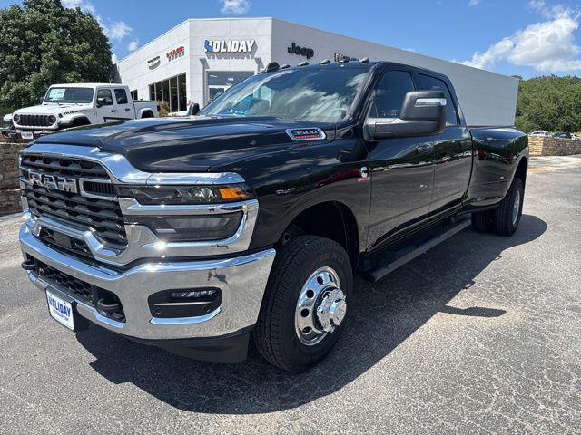 2026 Ram 3500 Tradesman Crew Cab 4x4 8' Box for sale in Graham, TX