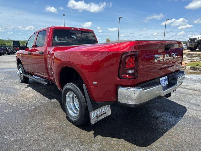 2026 Ram 3500 Tradesman Crew Cab 4x4 8' Box