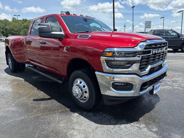 2026 Ram 3500 Tradesman Crew Cab 4x4 8' Box