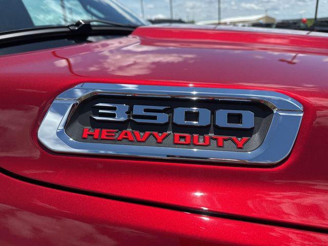 2026 Ram 3500 Tradesman Crew Cab 4x4 8' Box