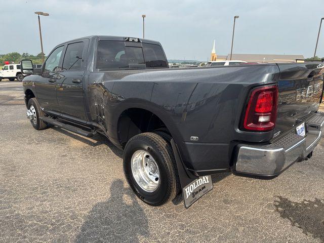 2026 Ram 3500 Tradesman Crew Cab 4x4 8' Box